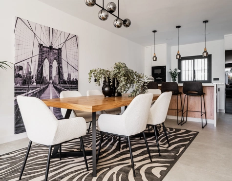 Town House for sale in Los Pinos de Aloha, Nueva Andalucia