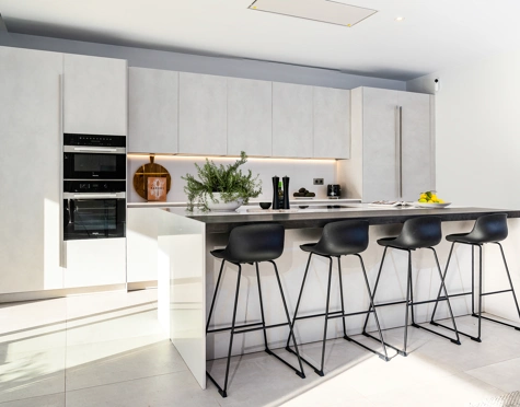 Villa for sale in Marbella - Puerto Banus