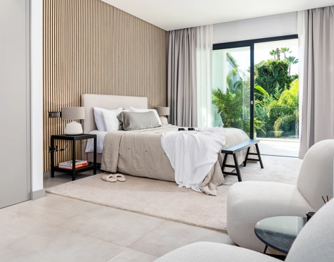 Villa for sale in Marbella - Puerto Banus