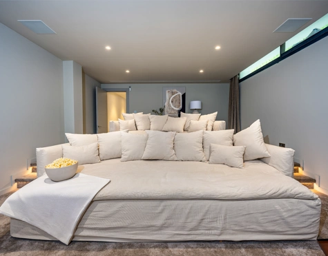 Villa for sale in Marbella - Puerto Banus