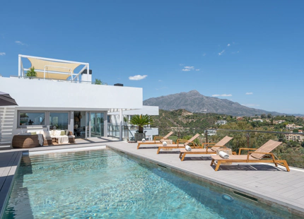 PACÍFICA VILLA CONTEMPORÁNEA EN VENTA EN EL HERROJO, BENAHAVÍS