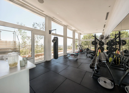 PACÍFICA VILLA CONTEMPORÁNEA EN VENTA EN EL HERROJO, BENAHAVÍS