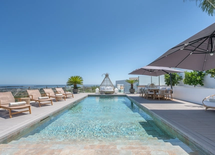 PACÍFICA VILLA CONTEMPORÁNEA EN VENTA EN EL HERROJO, BENAHAVÍS