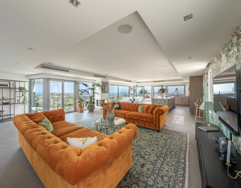 Villa en venta en El Herrojo, Benahavis