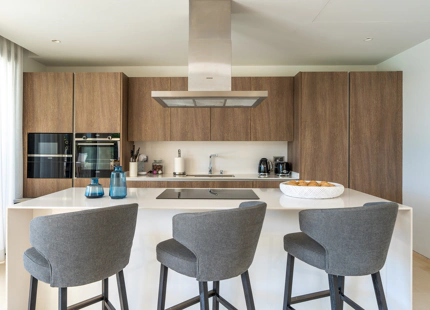 IMPRESIONANTE VILLA CONTEMPORÁNEA EN VENTA EN NUEVA ANDALUCÍA, MARBELLA