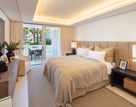 Ground Floor Apartment for sale in Puente Romano, Marbella Golden Mile