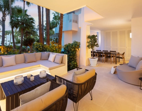 Ground Floor Apartment for sale in Puente Romano, Marbella Golden Mile