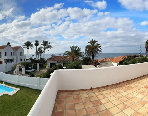 Villa for sale in Marbesa, Marbella Este