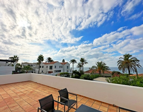 Villa for sale in Marbesa, Marbella Este