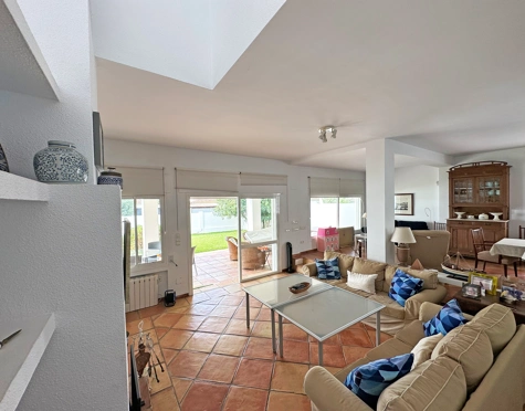 Villa for sale in Marbesa, Marbella Este