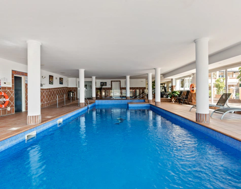 Apartamento en venta en Nueva Atalaya, Estepona East