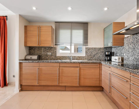 Apartamento en venta en Nueva Atalaya, Estepona East