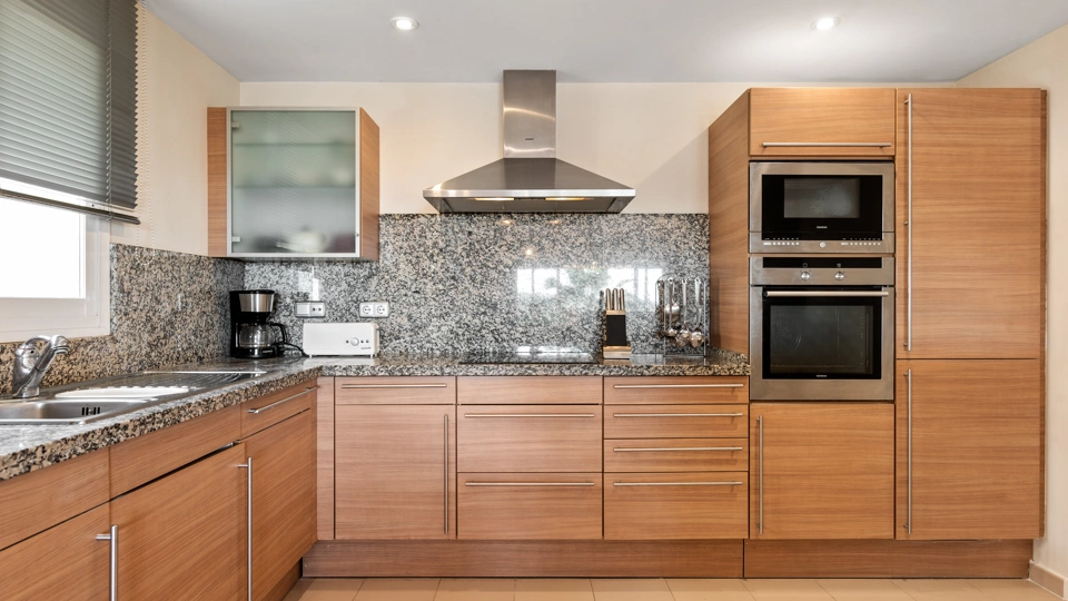 Apartamento en venta en Nueva Atalaya, Estepona Este