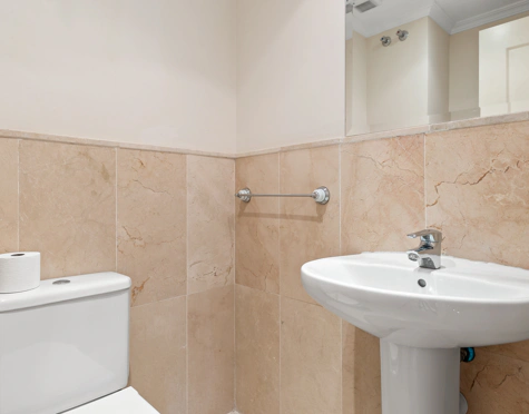 Apartamento en venta en Nueva Atalaya, Estepona East