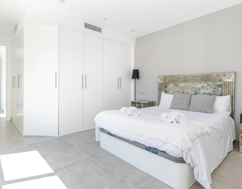 Villa for sale in Nueva Andalucia, Marbella