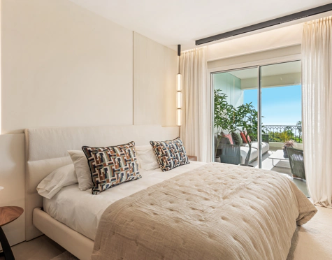 Apartment for sale in Altos Reales, Marbella Golden Mile