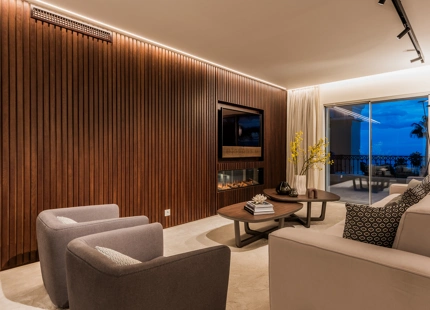 APARTAMENTO ELEGANTE CON VISTAS AL MAR EN EL GOLDEN MILE, MARBELLA