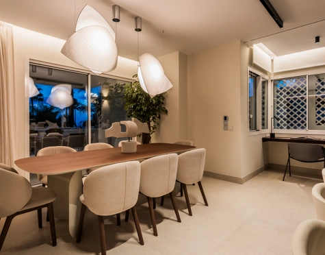 Apartment for sale in Altos Reales, Marbella Golden Mile