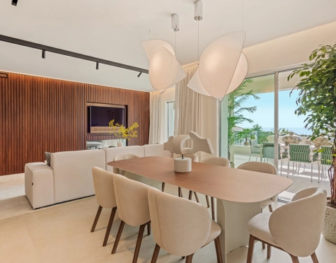 Apartment for sale in Altos Reales, Marbella Golden Mile