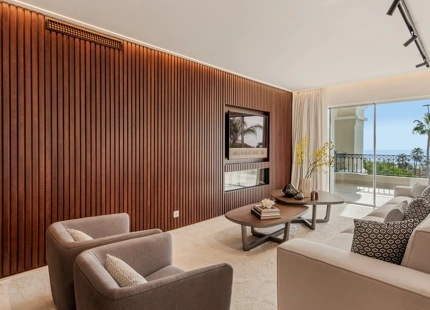 APARTAMENTO ELEGANTE CON VISTAS AL MAR EN EL GOLDEN MILE, MARBELLA