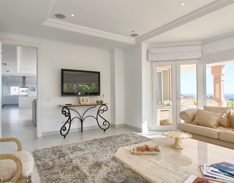 Villa en venta en Los Flamingos Golf, Benahavis