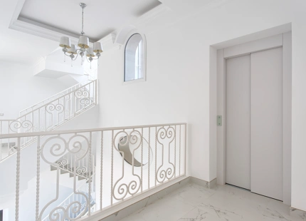 SPLENDID MANSION WITH PANORAMIC VIEWS FOR SALE IN BENAHAVIS