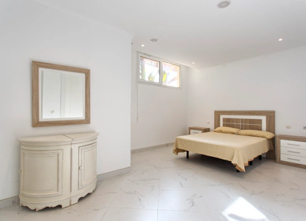 SPLENDID MANSION WITH PANORAMIC VIEWS FOR SALE IN BENAHAVIS