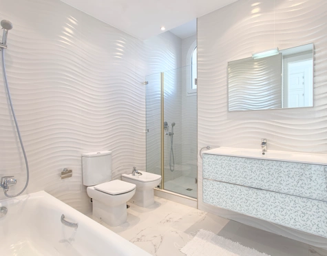 Villa en venta en Los Flamingos Golf, Benahavis