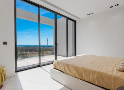 STUNNING BRAND NEW PROPERTY FOR SALE IN BENAHAVÍS