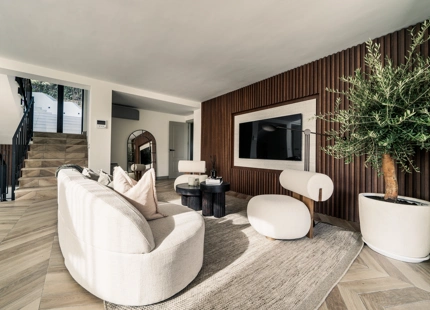 STUNNING DESIGN VILLA WITH SEA VIEWS FOR SALE IN NUEVA ANDALUCÍA