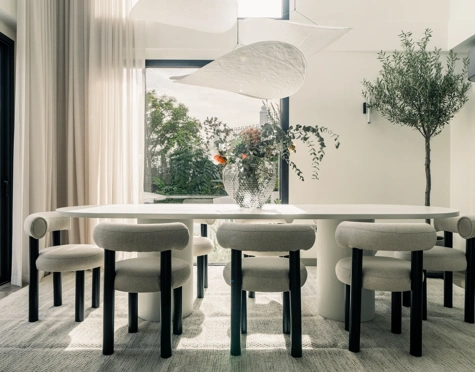 Villa for sale in Las Lomas de Nueva Andalucia