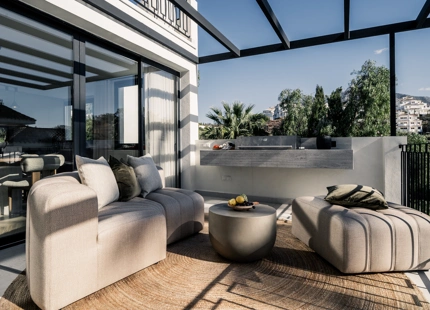 STUNNING DESIGN VILLA WITH SEA VIEWS FOR SALE IN NUEVA ANDALUCÍA