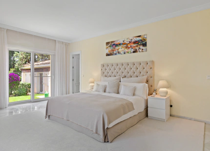IMPRESIONANTE VILLA ANDALUZA EN VENTA EN NUEVA ANDALUCÍA, MARBELLA