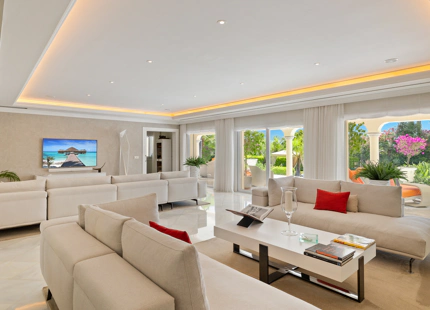 IMPRESIONANTE VILLA ANDALUZA EN VENTA EN NUEVA ANDALUCÍA, MARBELLA