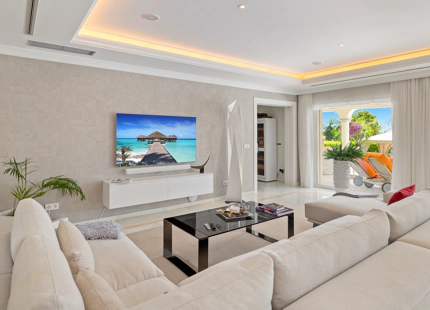 IMPRESIONANTE VILLA ANDALUZA EN VENTA EN NUEVA ANDALUCÍA, MARBELLA