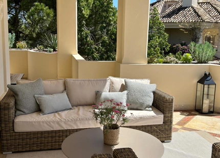DÚPLEX EN PRIMERA LÍNEA DE GOLF EN VENTA EN NUEVA ANDALUCÍA, MARBELLA