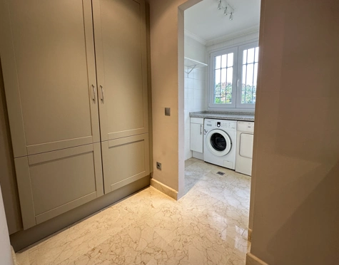Duplex Penthouse for sale in Nueva Andalucia, Marbella