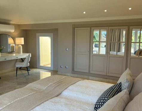 Duplex Penthouse for sale in Nueva Andalucia, Marbella
