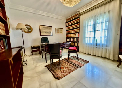 FAMILIA ANDALUZA VILLA DE ESTILO EN VENTA EN CORTIJO BLANCO, MARBELLA