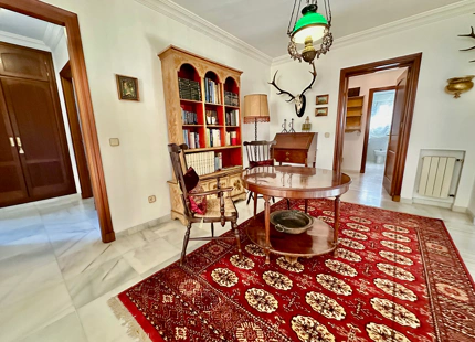 FAMILIA ANDALUZA VILLA DE ESTILO EN VENTA EN CORTIJO BLANCO, MARBELLA