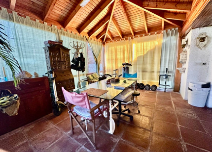 FAMILIA ANDALUZA VILLA DE ESTILO EN VENTA EN CORTIJO BLANCO, MARBELLA