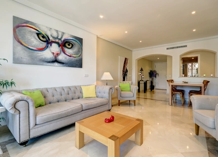 COZY APARTMENT WITH GOLF VIEWS FOR SALE IN BENAHAVIS