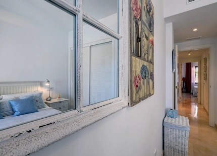 COZY APARTMENT WITH GOLF VIEWS FOR SALE IN BENAHAVIS