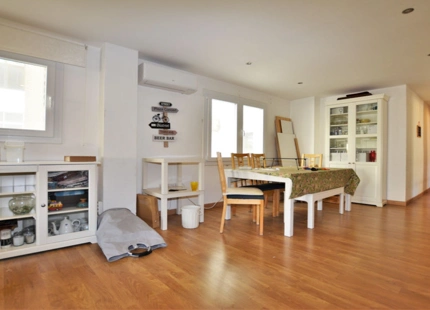 AMPLIO APARTAMENTO EN ESQUINA EN VENTA EN EL CORAZÓN DE MARBELLA