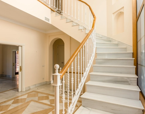 Villa for sale in Huerta Belón, Marbella