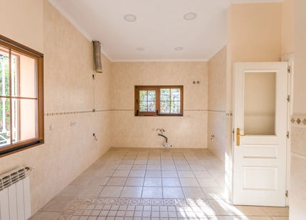ENCANTADORA VILLA FAMILIAR EN VENTA EN PLENO CORAZÓN DE MARBELLA