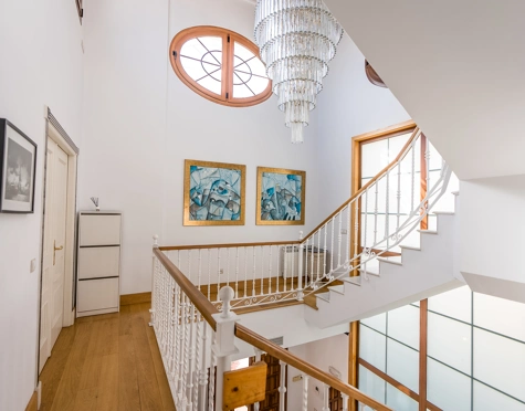 Villa for sale in Huerta Belón, Marbella