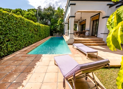 ENCANTADORA VILLA FAMILIAR EN VENTA EN PLENO CORAZÓN DE MARBELLA