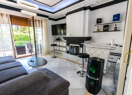 ENCANTADORA VILLA FAMILIAR EN VENTA EN PLENO CORAZÓN DE MARBELLA