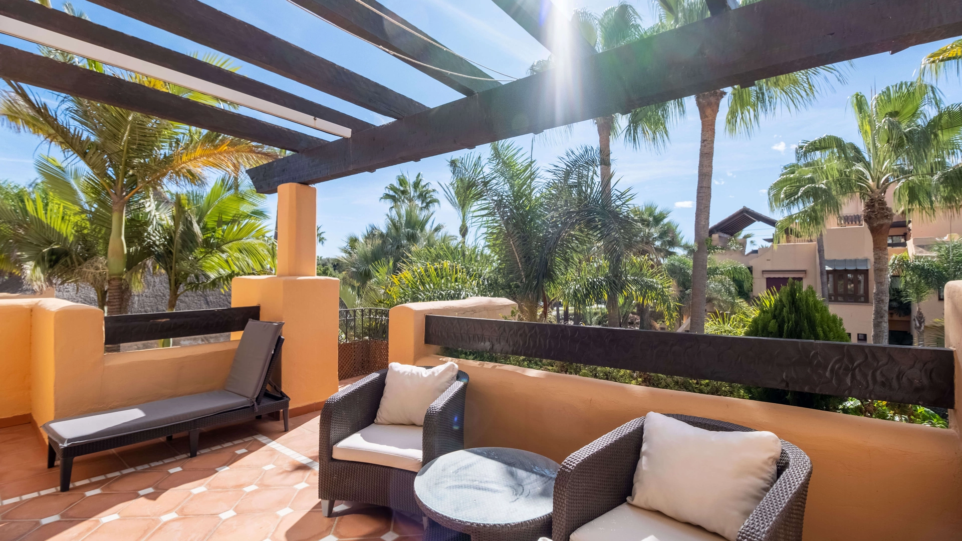 Apartment for sale in San Pedro Playa, San Pedro de Alcantara